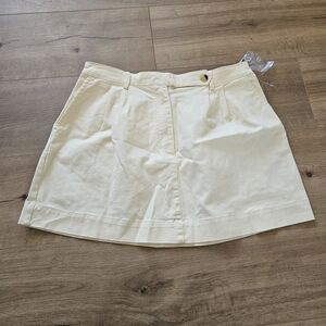NWOT Yellow BDG Mini Skirt